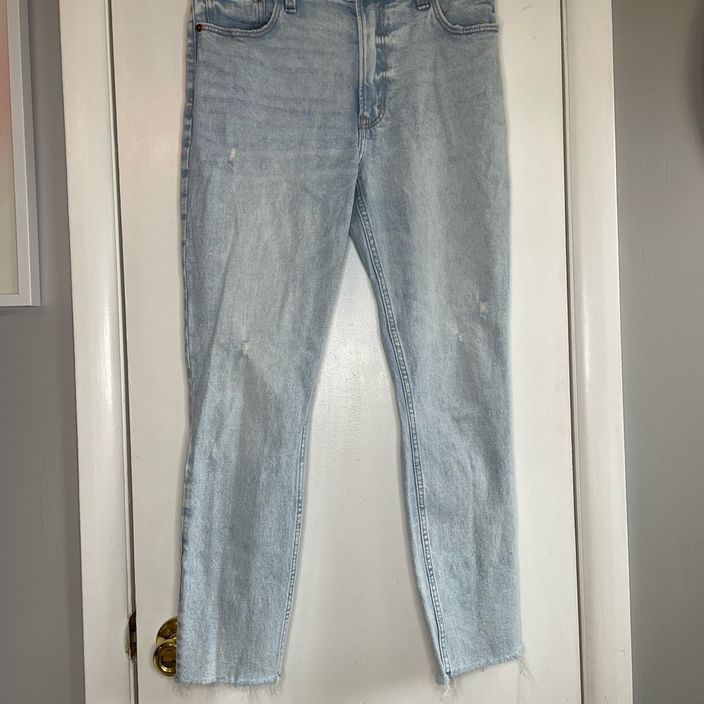 Abercrombie & Fitch Skinny High Rise Jeans